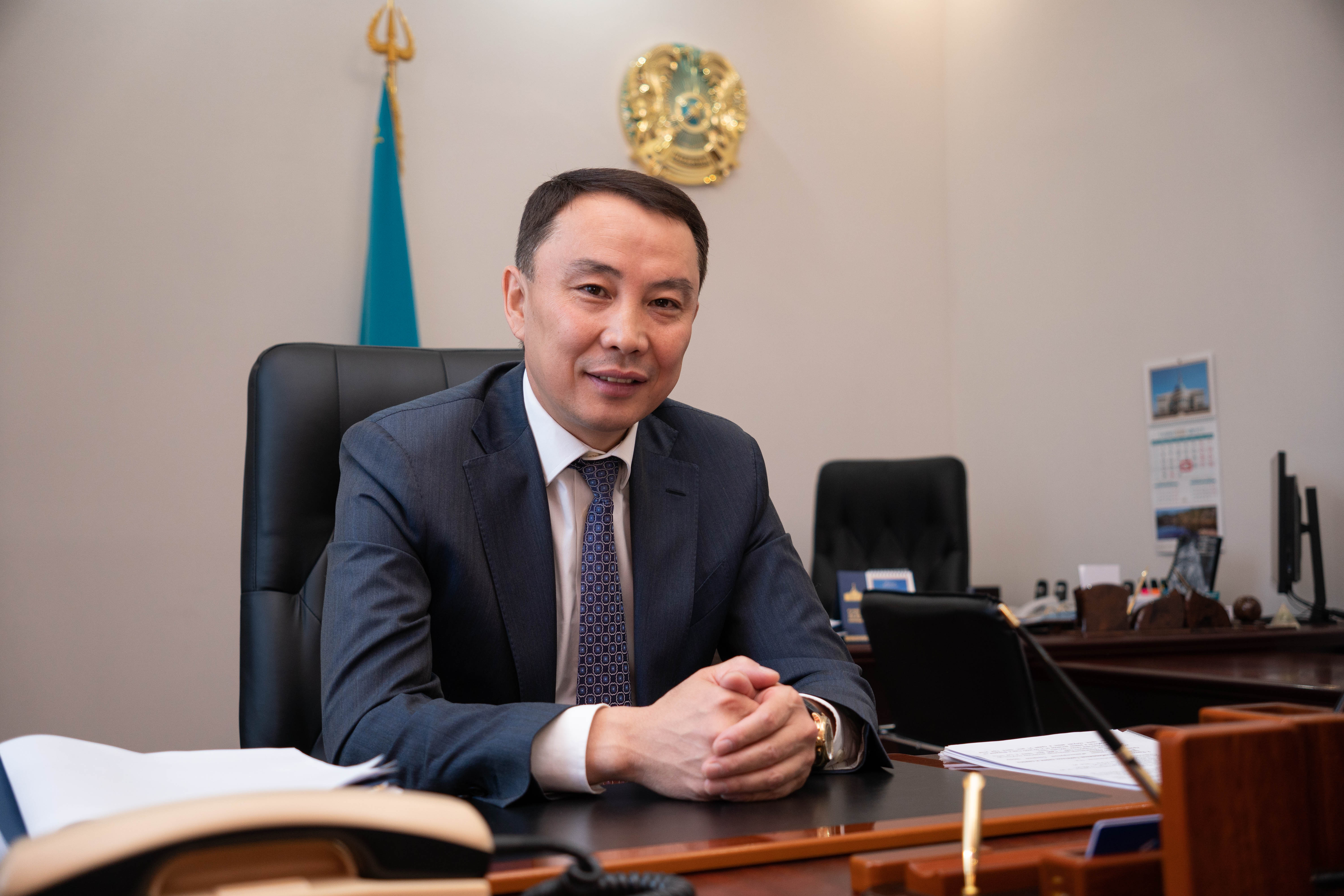 Құрметті қостанайлықтар, сіздерді Отан қорғаушылар күнімен шын жүректен құттықтаймын!