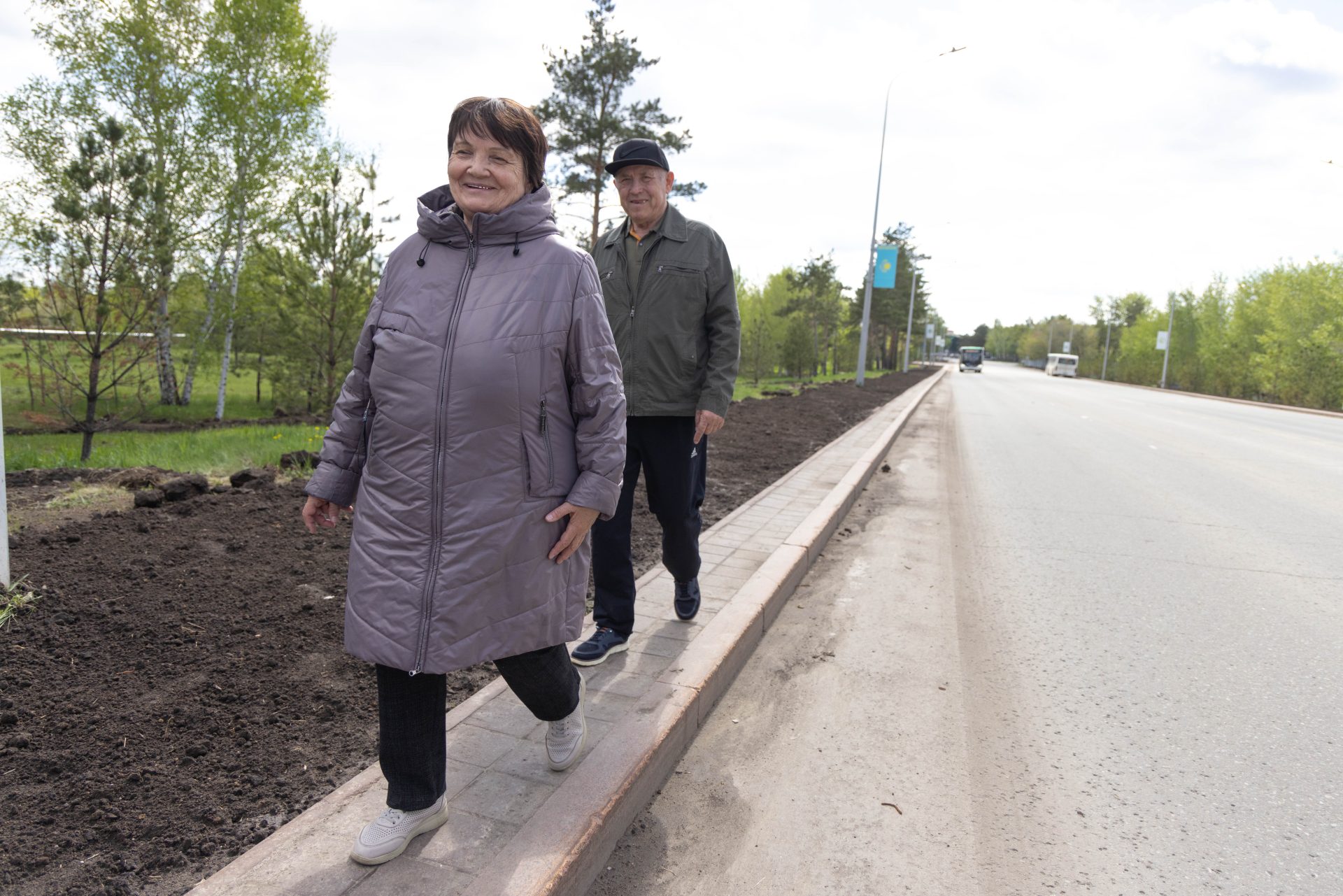 Жители Костаная жалуются на состояние городских тротуаров