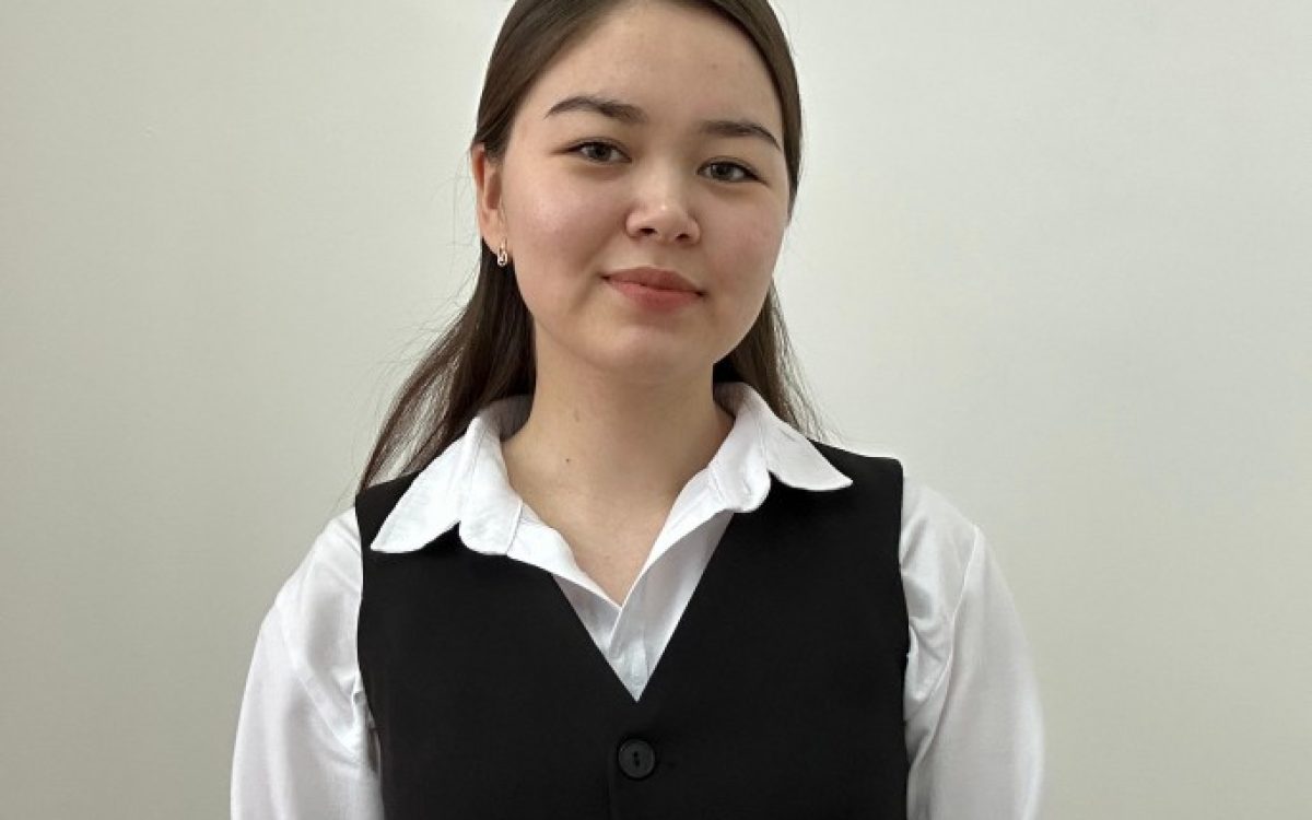 Костанайская школьница, набравшая 139 баллов на ЕНТ, планирует стать учителем