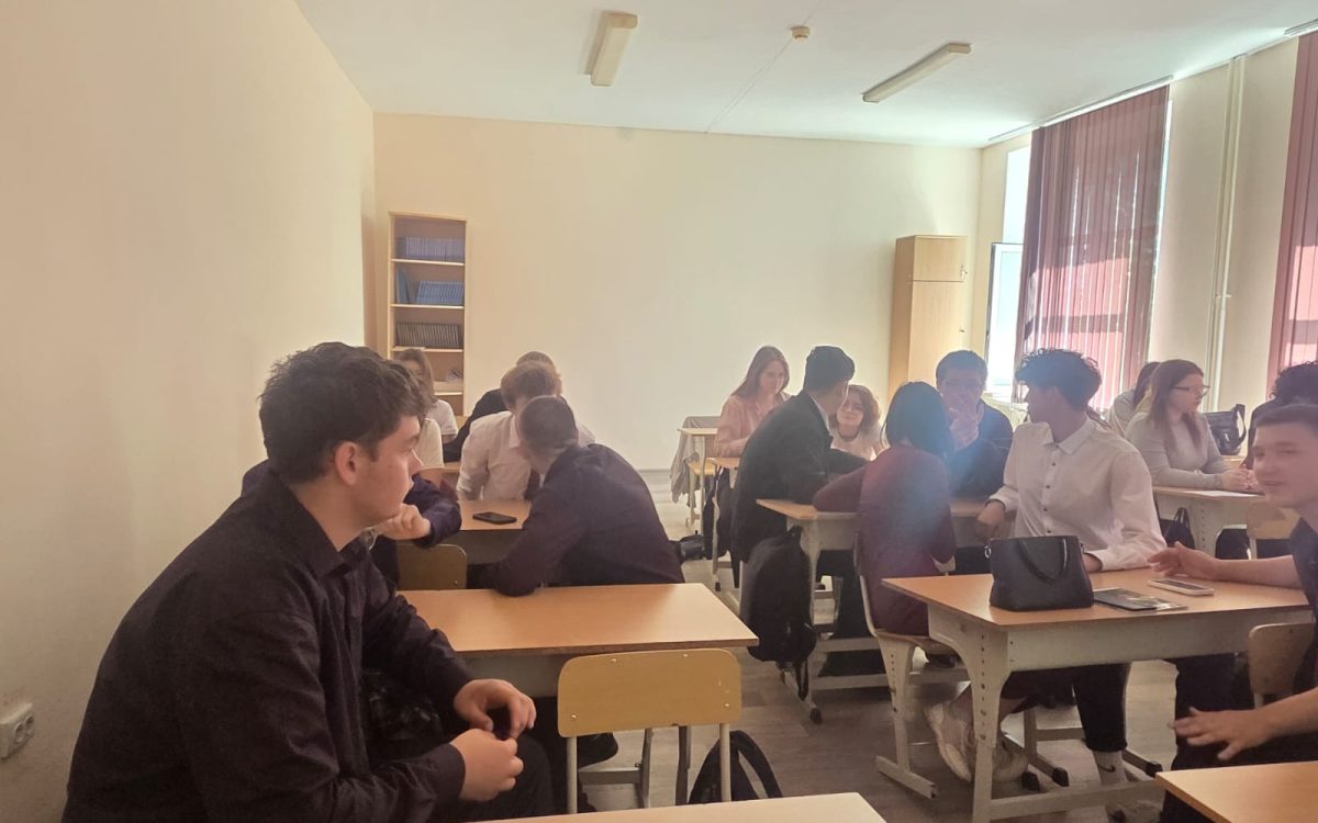 Квиз на тему семейных ценностей провели для студентов колледжа в Костанае