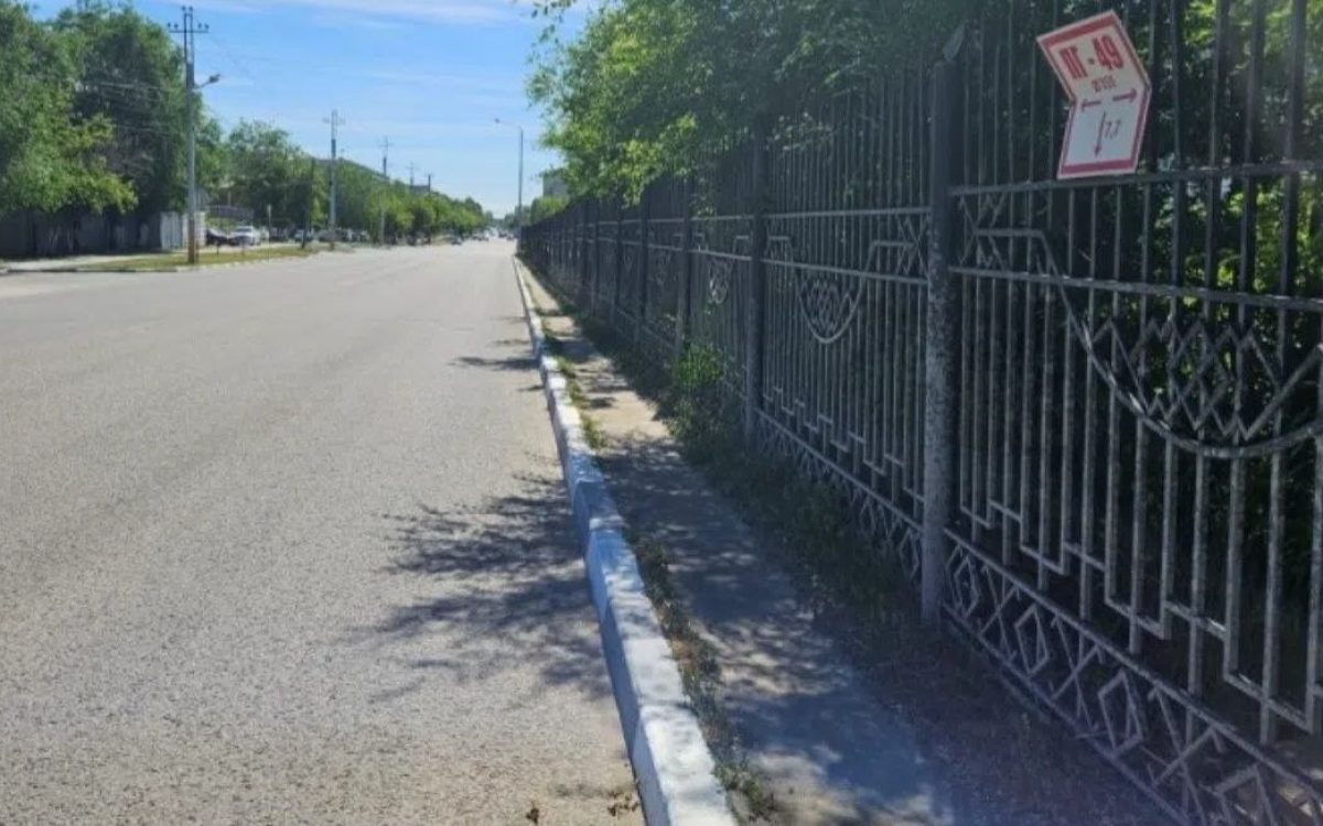 Около железнодорожной больницы наконец обустроят тротуар