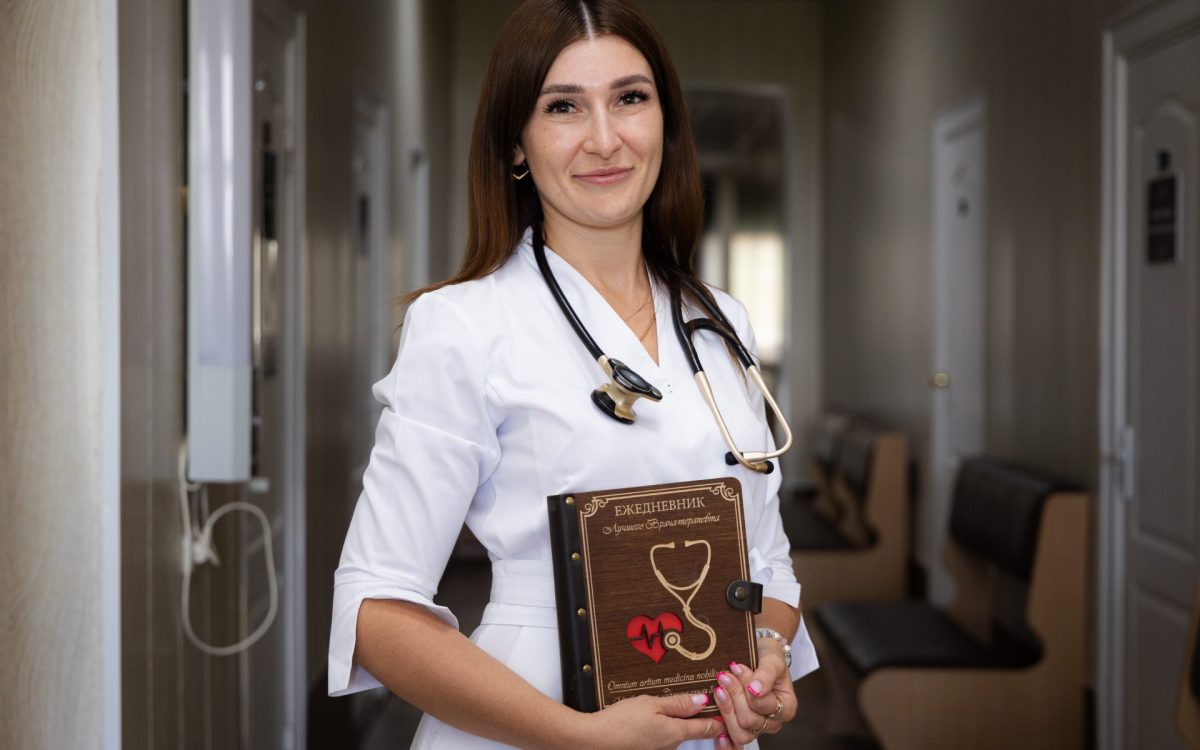 «Народное качество»: семейный врач Кристина Якубец заботится  о здоровье костанайцев уже 9 лет