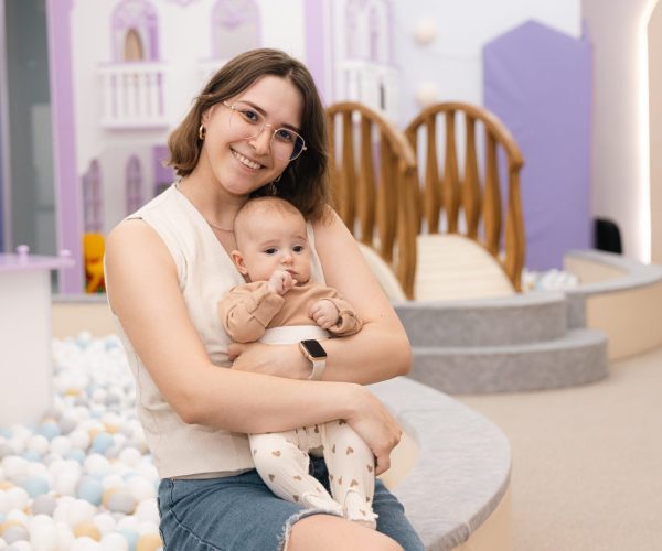 «Народное качество»: Denza Joy дает возможность малышам поиграть в песочнице в торговом центре