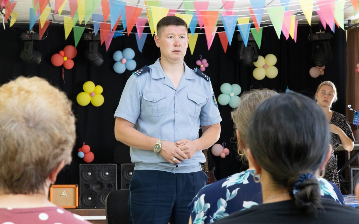 «Лучше я к вам, чем вы ко мне»: Полицейские призывают жителей Костанайского района к бдительности с интернет-мошенниками