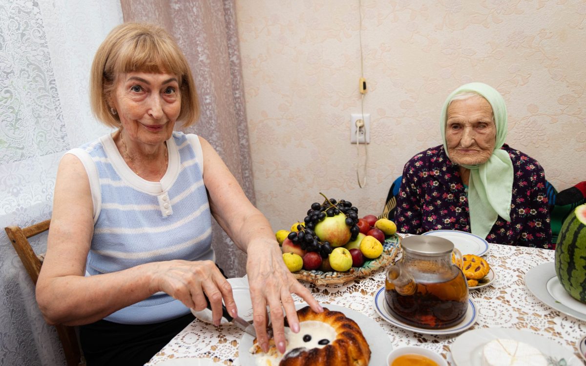 «Идем в гости»: «Наш Костанай» встретился с известным фармацевтом Ниной Чиченковой