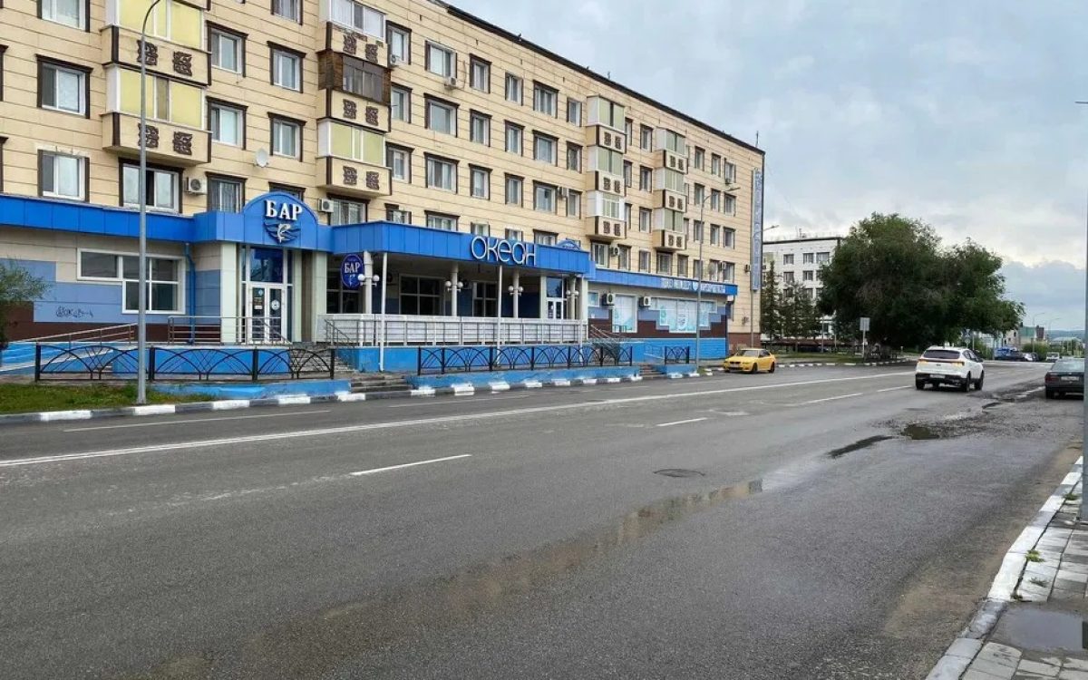Больница, школа бокса и магазины: что продается в Костанае