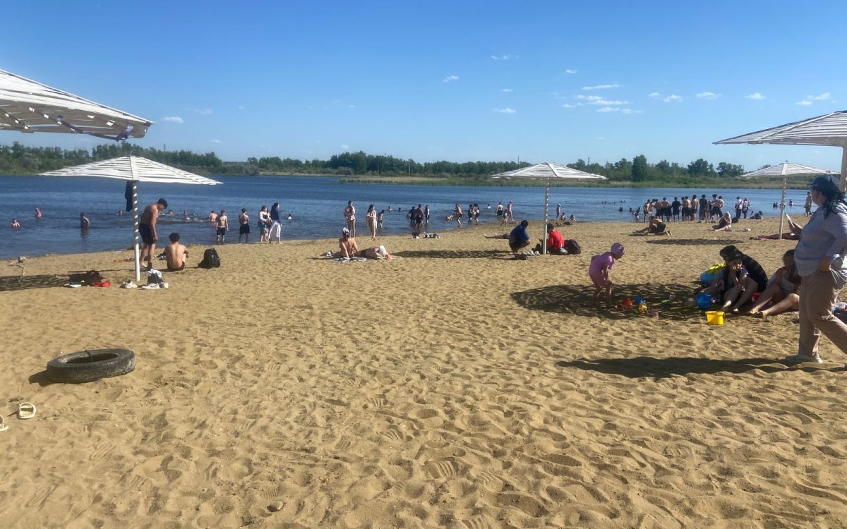 Из-за парт — на пляж: репортаж «НК» с костанайского городского места отдыха
