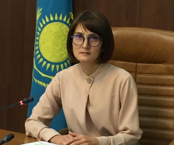 Государственная служба: путь к открытости, профессионализму и доверию