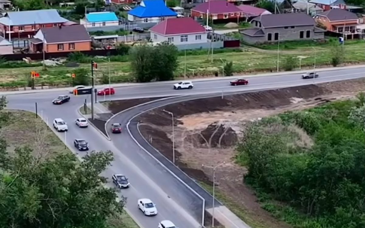 В Костанае завершается сезон дорожных работ